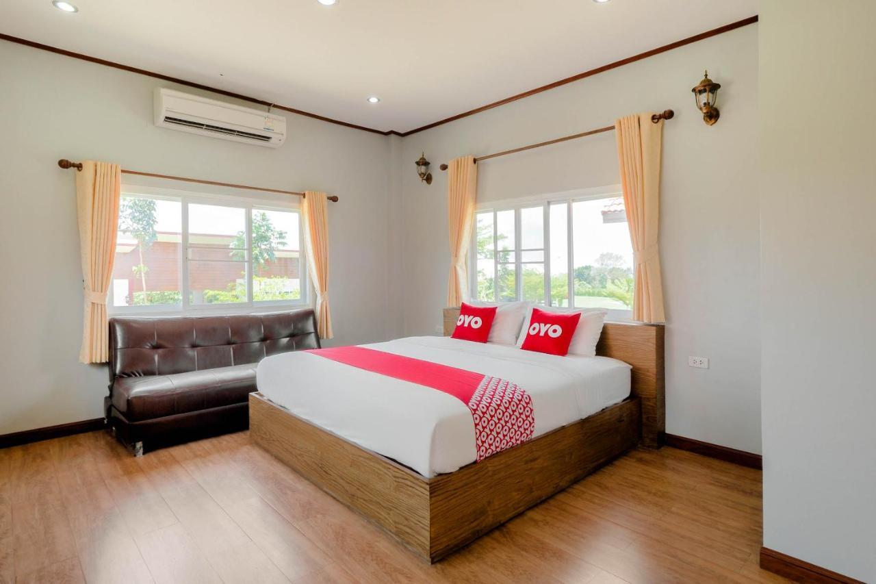 Oyo 748 Pada Homestay Mu Si Exterior photo