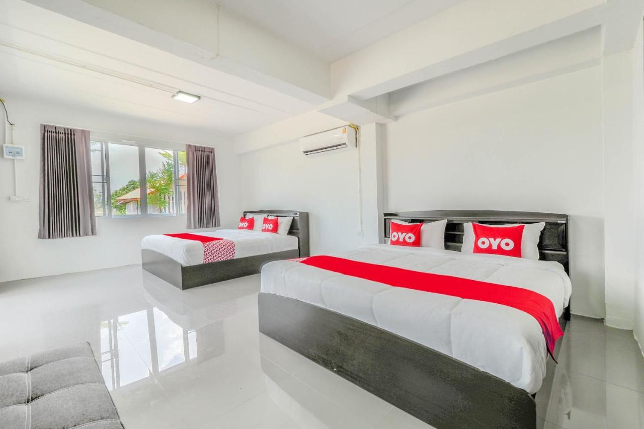 Oyo 748 Pada Homestay Mu Si Exterior photo