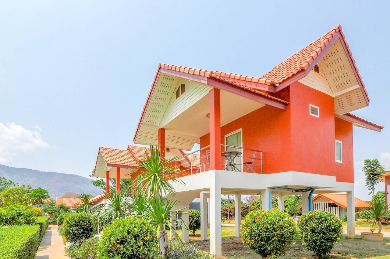 Oyo 748 Pada Homestay Mu Si Exterior photo