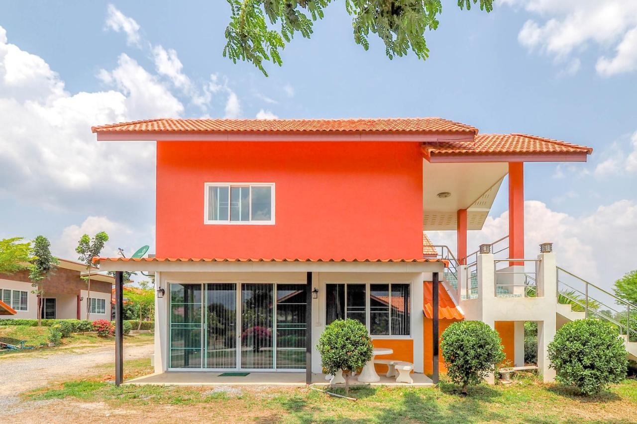 Oyo 748 Pada Homestay Mu Si Exterior photo