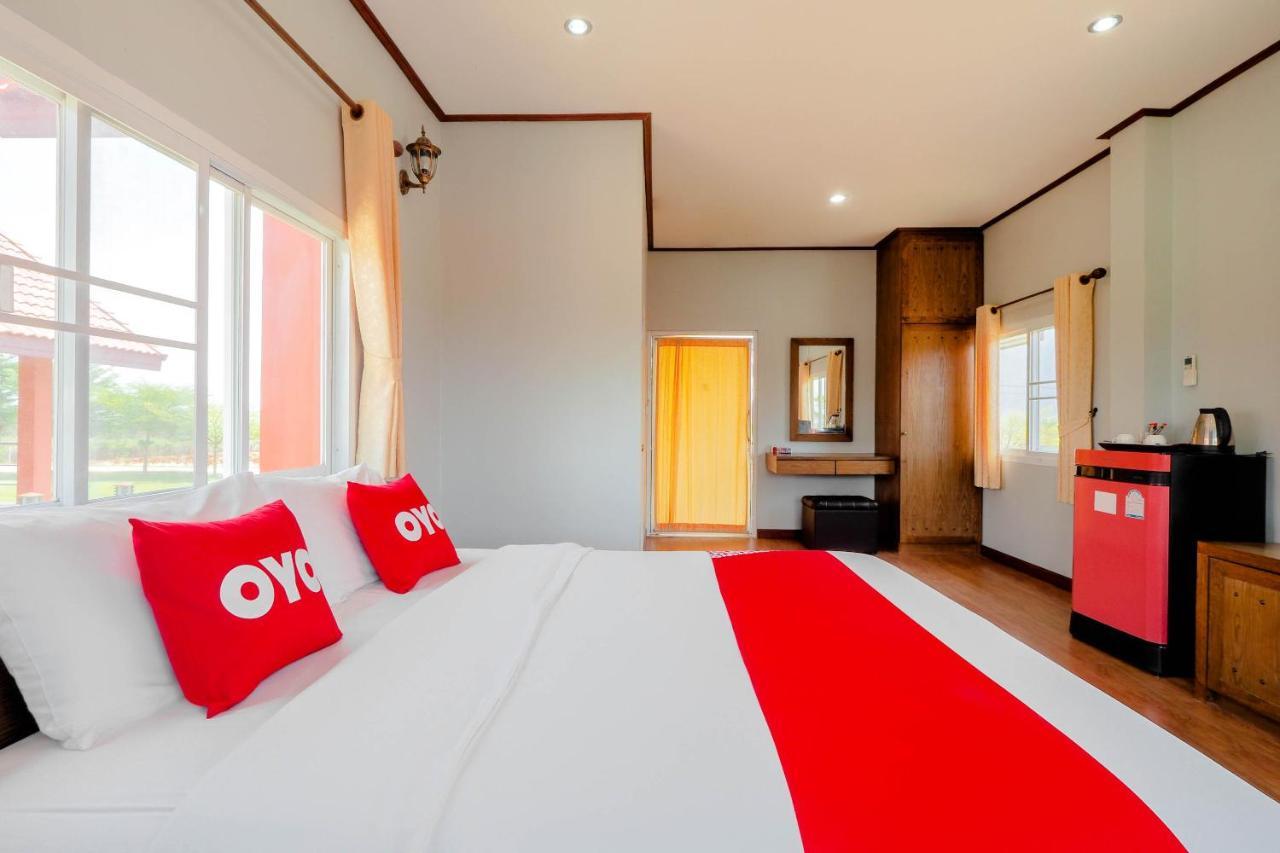 Oyo 748 Pada Homestay Mu Si Exterior photo